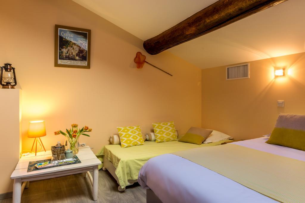 Bed & Breakfast Les De Jeannette Marseilles