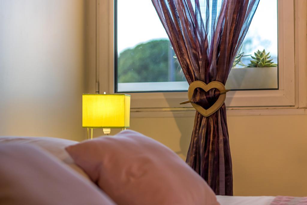 Bed & Breakfast Les De Jeannette Marseilles
