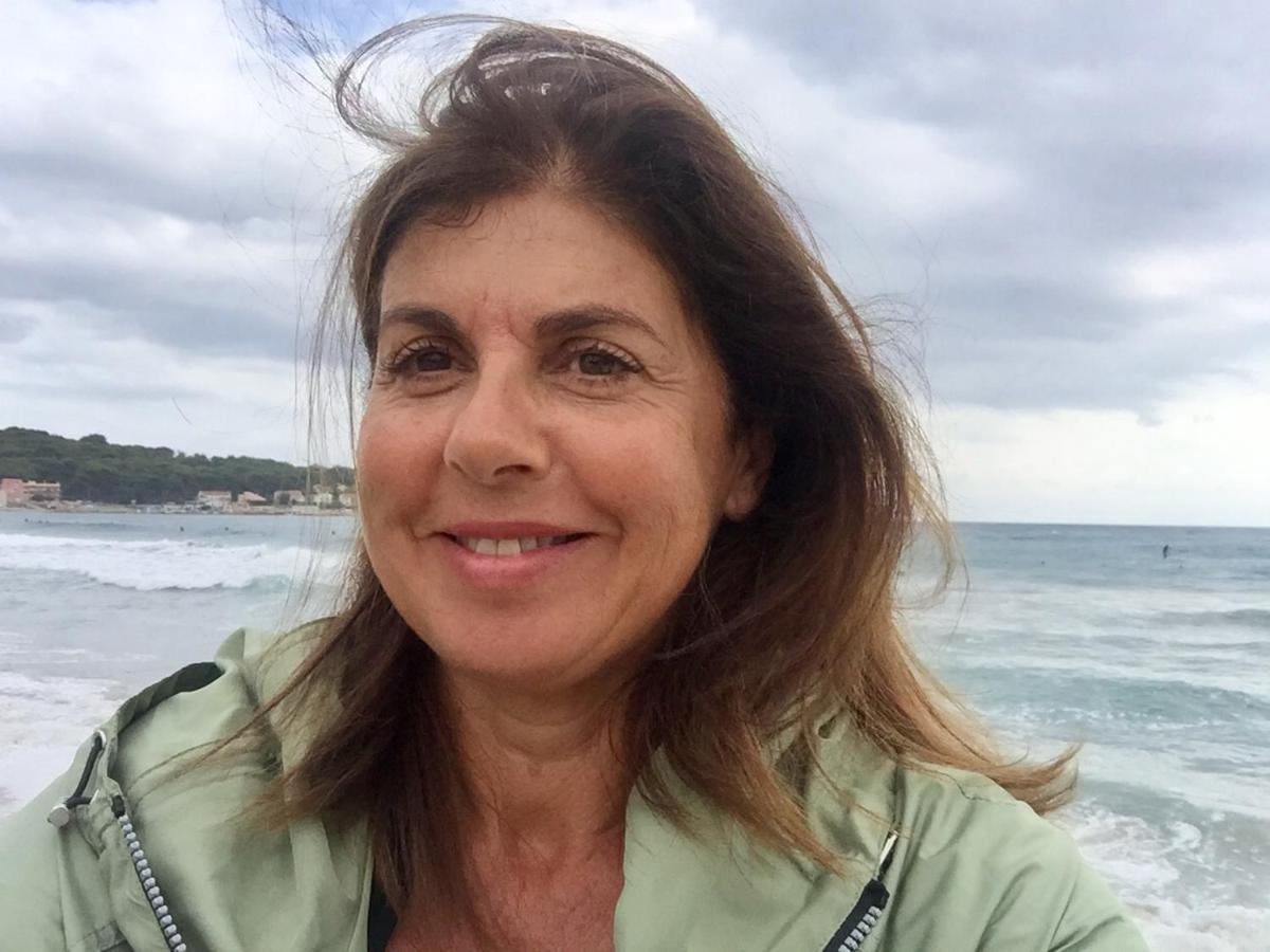 Les De Jeannette Marselha